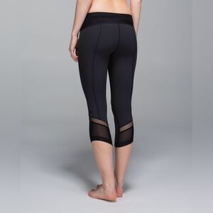 Lululemon Just Breathe Crop 18" Leggings Size 6